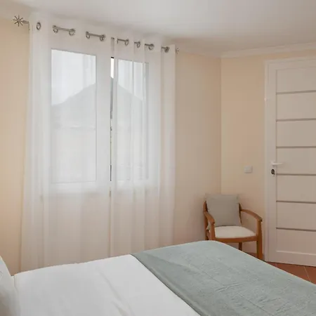 Vakantiehuis Casa Encosta Do Sol By An Island