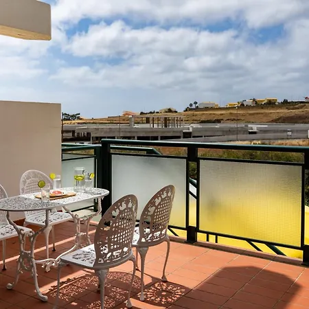 Casa Encosta Do Sol By An Island