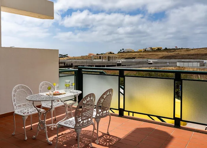 Casa Encosta Do Sol By An Island