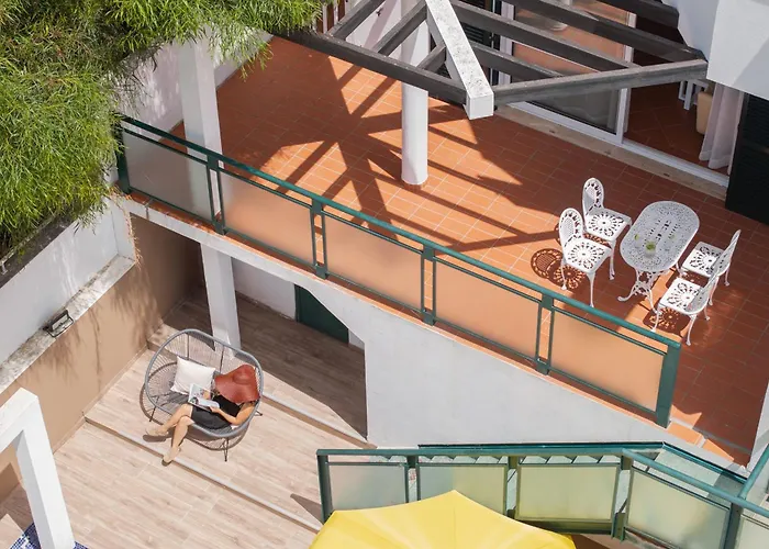 Casa Encosta Do Sol By An Island